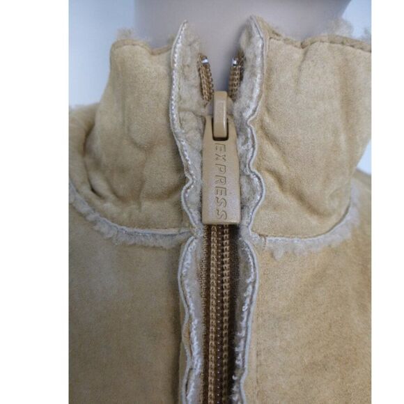 Express Vintage Leather Sherpa Lined Tan Vest - Picture 6 of 16